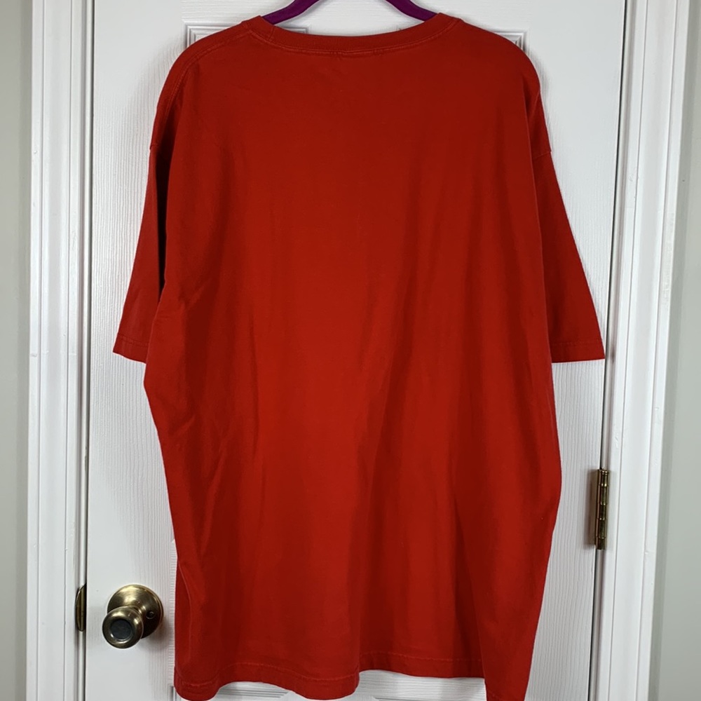 Tommy Hilfiger red short sleeved tee shirt size large - Picture 5 of 5